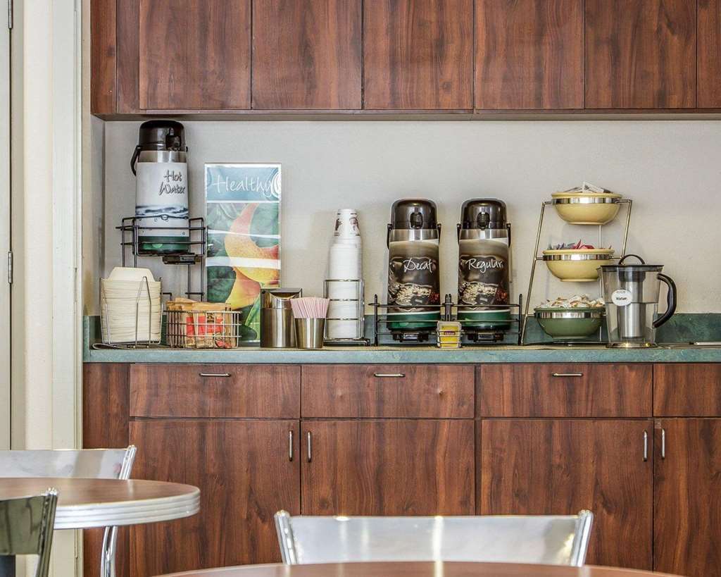 Quality Inn Stockton Restaurant foto